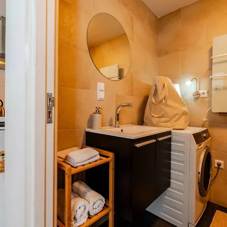Apartment Tiny House - Leenfietsen, Eigen Keuken En Badkamer