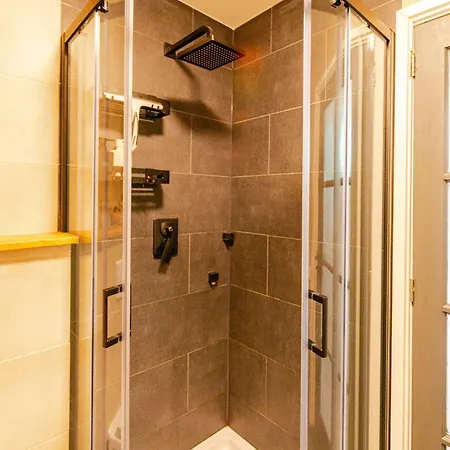 Tiny House - Leenfietsen, Eigen Keuken En Badkamer * Nijmegen