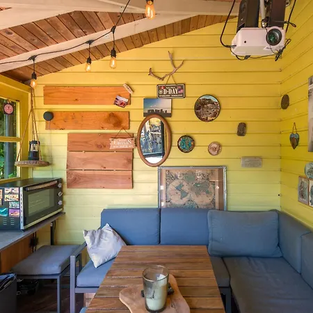 Appartement Tiny House - Fietsverhuur, Eigen Keuken En Badkamer *
