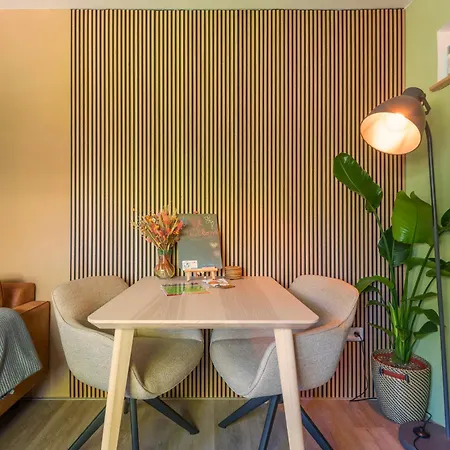 Tiny House - Fietsverhuur, Eigen Keuken En Badkamer