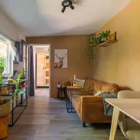 شقة Tiny House - Fietsverhuur, Eigen Keuken En Badkamer