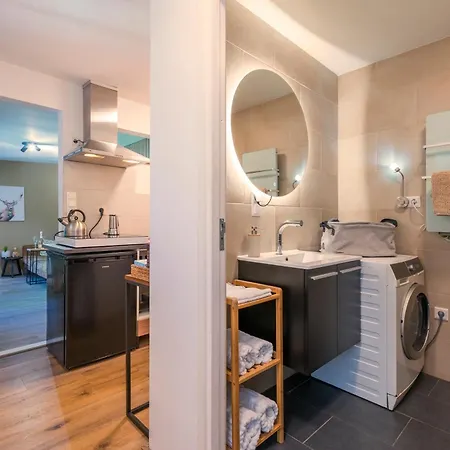 Tiny House - Fietsverhuur, Eigen Keuken En Badkamer * نايميخين