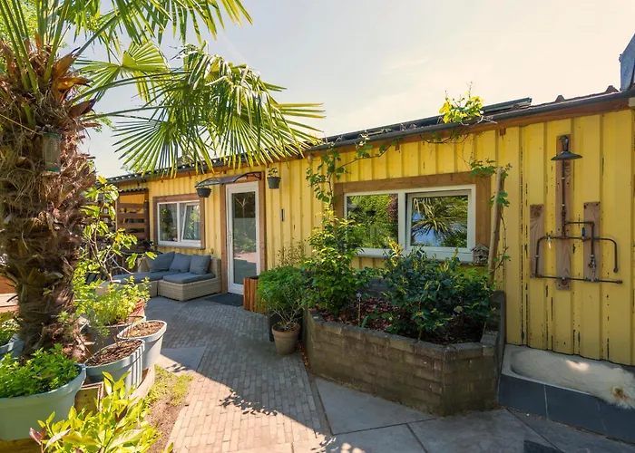 Tiny House - Fietsverhuur, Eigen Keuken En Badkamer *