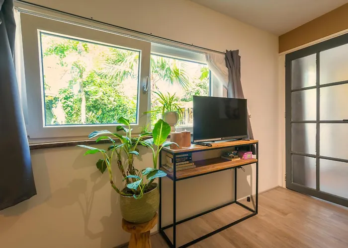 Tiny House - Fietsverhuur, Eigen Keuken En Badkamer Apartamento