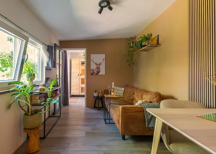 Apartamento Tiny House - Fietsverhuur, Eigen Keuken En Badkamer