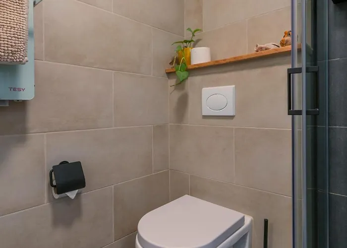 Tiny House - Fietsverhuur, Eigen Keuken En Badkamer