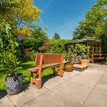 Tiny House - Fietsverhuur, Eigen Keuken En Badkamer Nijmegen