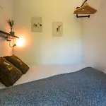 Tiny House - Fietsverhuur, Eigen Keuken En Badkamer Lägenhet