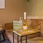 Tiny House - Fietsverhuur, Eigen Keuken En Badkamer Lägenhet *