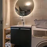 Lägenhet Tiny House - Fietsverhuur, Eigen Keuken En Badkamer