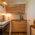 Lägenhet Tiny House - Fietsverhuur, Eigen Keuken En Badkamer *